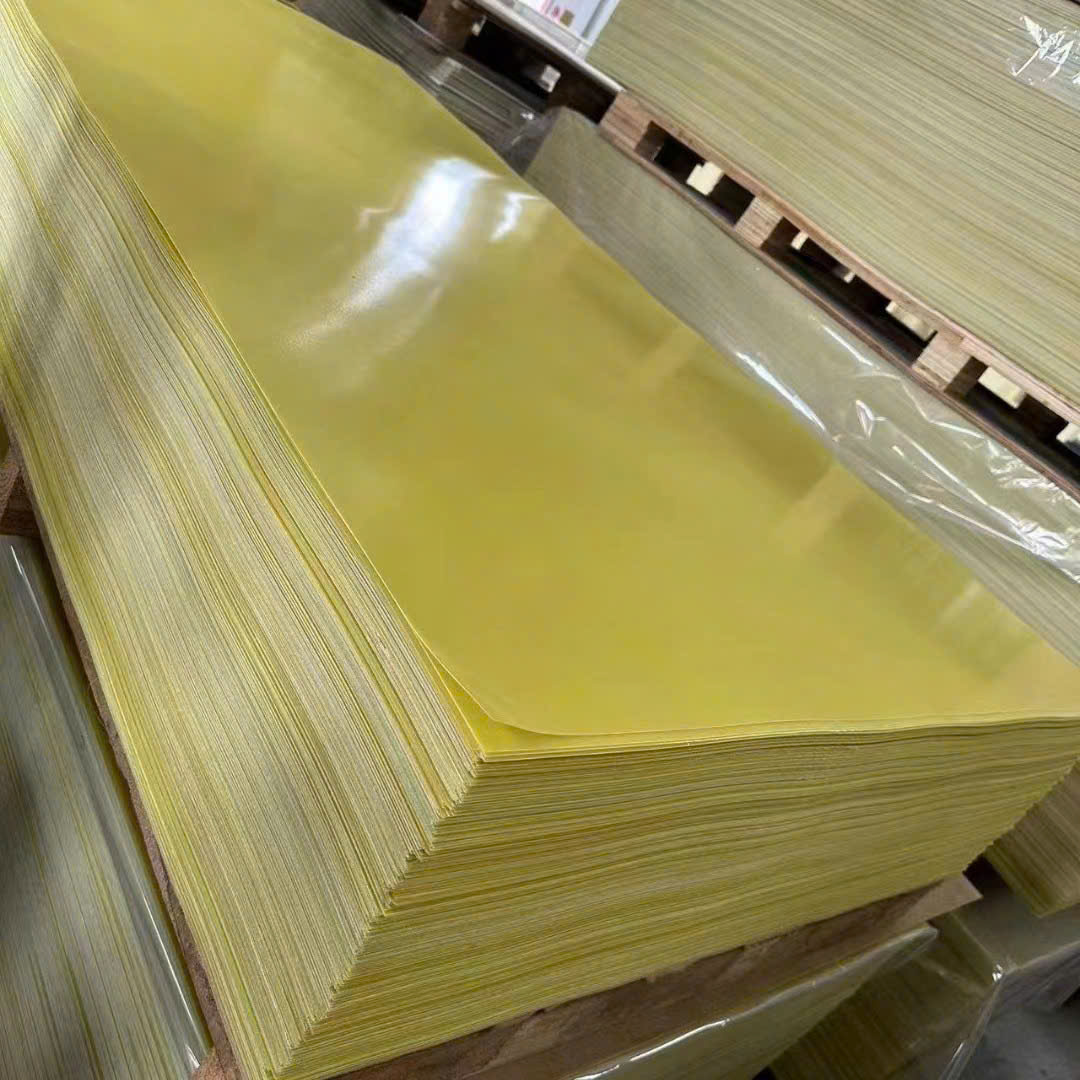 PHÍP THỦY TINH VÀNG (EPOXY 3240)